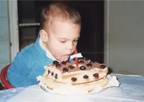 Születésnapi videó képekből